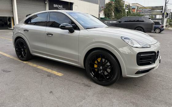 PORSCHE CAYENNE 3.0 V6 E-HYBRID COUPÉ AWD TIPTRONIC S PORSCHE CAYENNE 3.0 V6 E-HYBRID COUPÉ AWD TIPTRONIC S